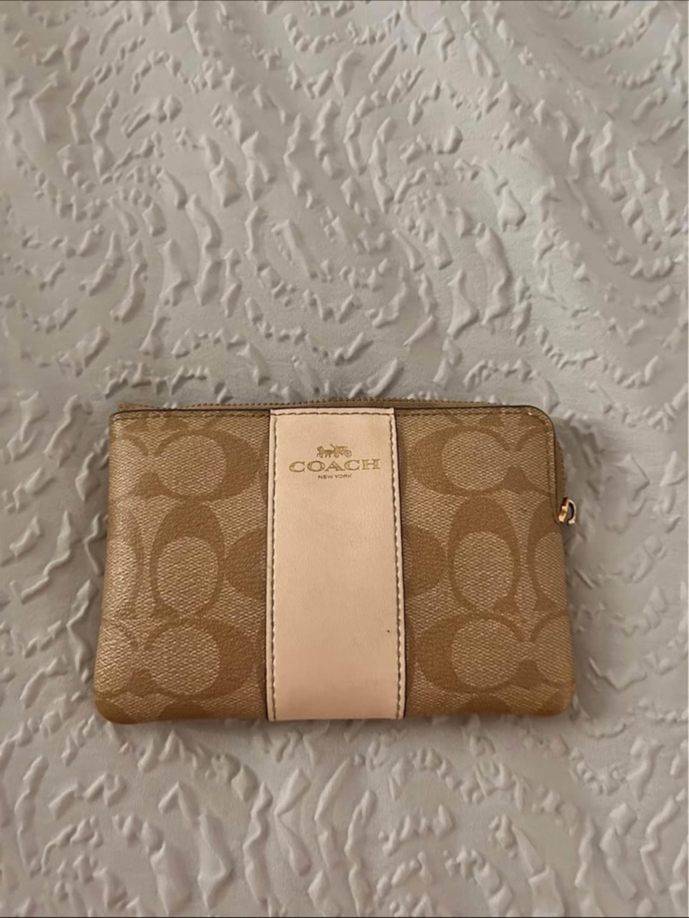 Coach Khaki and Chalk Signature Crossbody with Matching Zip Wallet - Picture 4 of 8